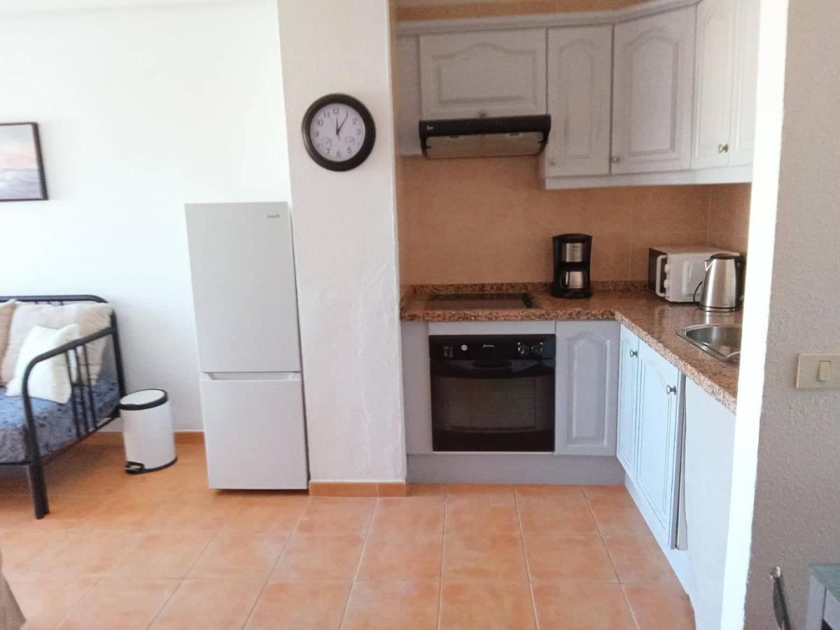 Ocean Breeze Albatros Apartment San Miguel de Abona Luaran gambar